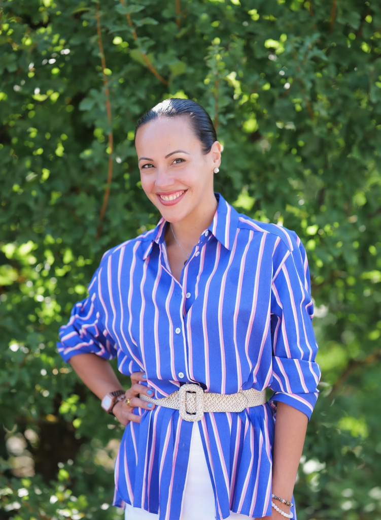 Portrait de la conseillère en image Elisabeth Aztir Mendez du Centre Phénix.