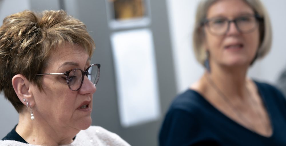 Patientes participant à une réunion ou un atelier collectif au Centre Phenix Grenoble dans le cadre de leur parcours de soins contre l’obésité